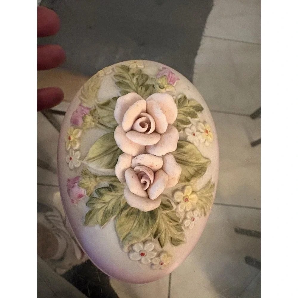 Vtg Lefton Porcelain Egg Trinket Jewelry Box Pink Applied Roses Japan 472